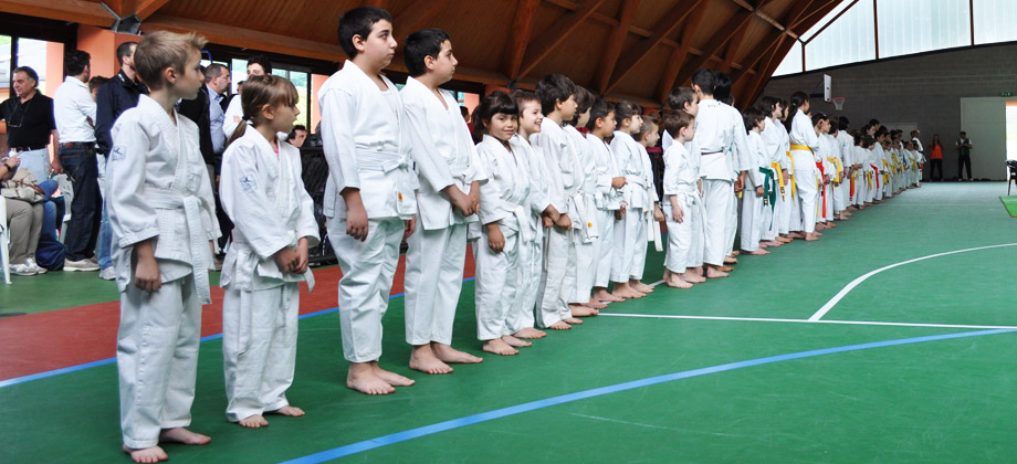 Gara karate  a Canzo  (Como) 1° trofeo memorial "Alberto Miccichè" / 22 maggio 2011